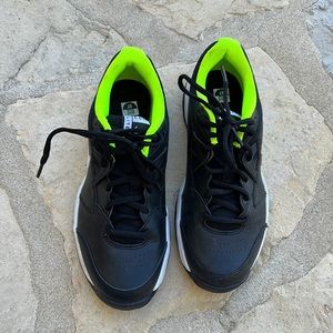 Nike Boys Lite Court 2 Sneakers 👟